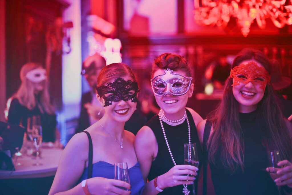 When should I hire a minibus for my stag or hen night?